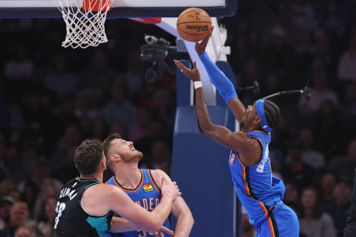 Gilgeous-Alexander scores 37 points, Thunder rout Blazers to avenge only loss