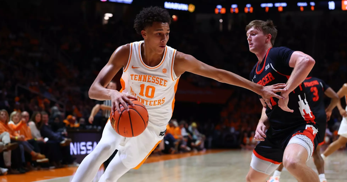 #18 Tennessee Volunteers use early 21-6 run to beat Mercer Bears 76-61 in season opener | Local Sports