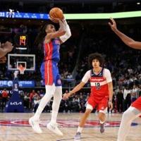 Pistons win streak hits seven on night of NBA thrillers | National