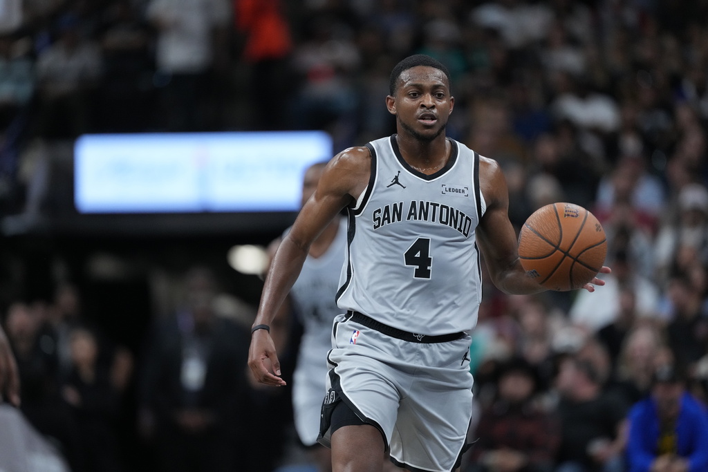 Grizzlies vs. Spurs Prediction, Tuesday NBA Picks: Target De'Aaron Fox?