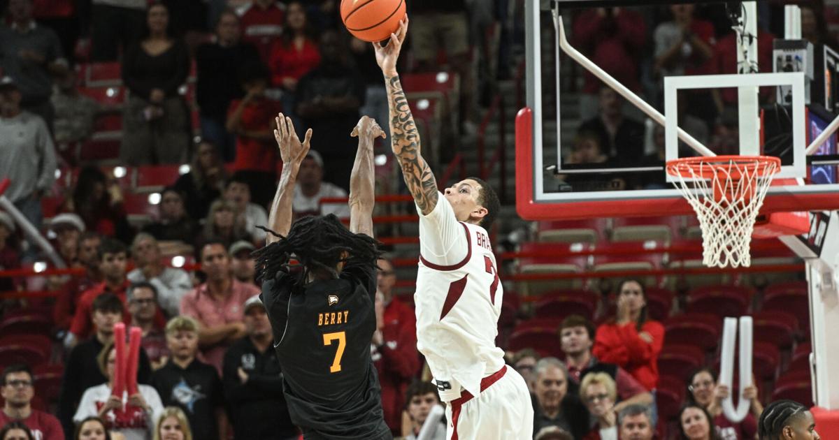 No. 21 Arkansas survives Winthrop | Sports