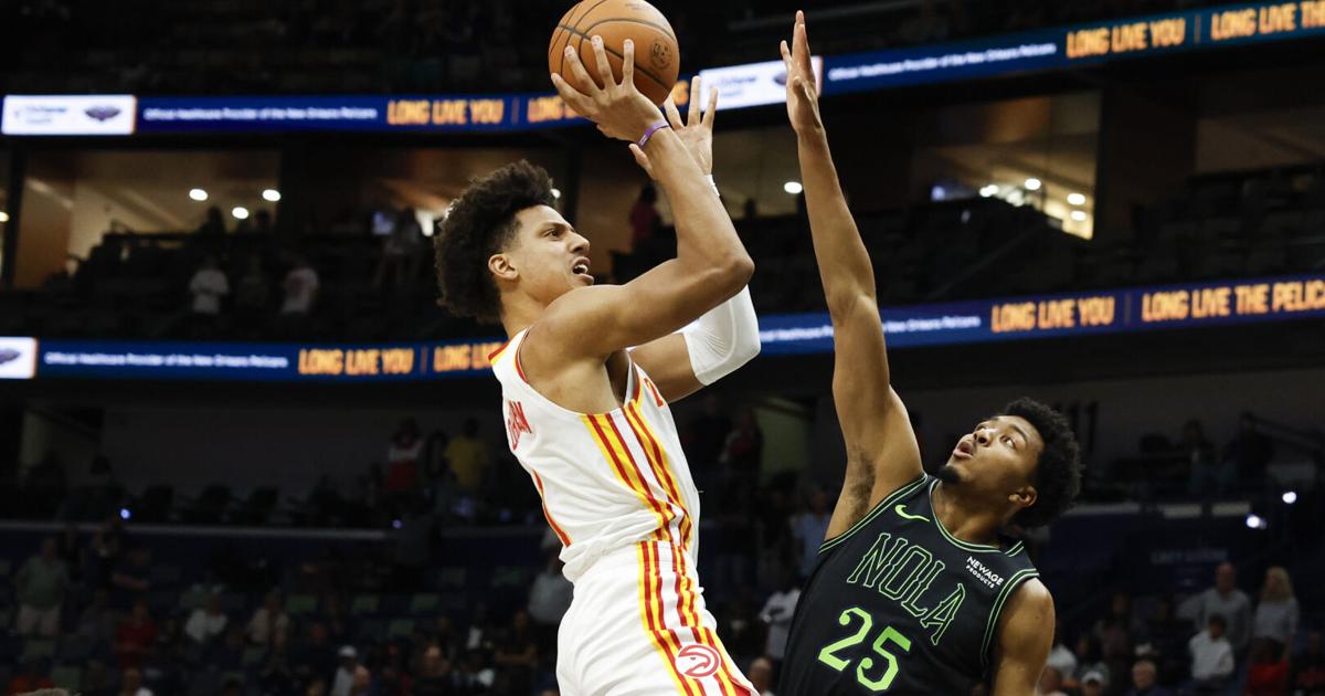 Hawks easily outscore punchless Pelicans | Pelicans