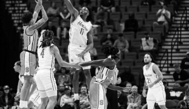 Syracuse falls in overtime to Houston |