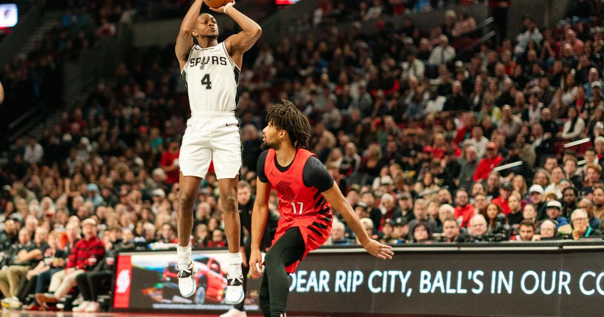 Fox scores 37 points to lead Spurs past Trail Blazers 115-102 in NBA Cup game |