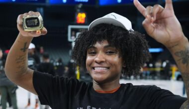 Harmon's last-second basket lifts No. 4 Texas women over No. 2 South Carolina for Players Era title | Basketball