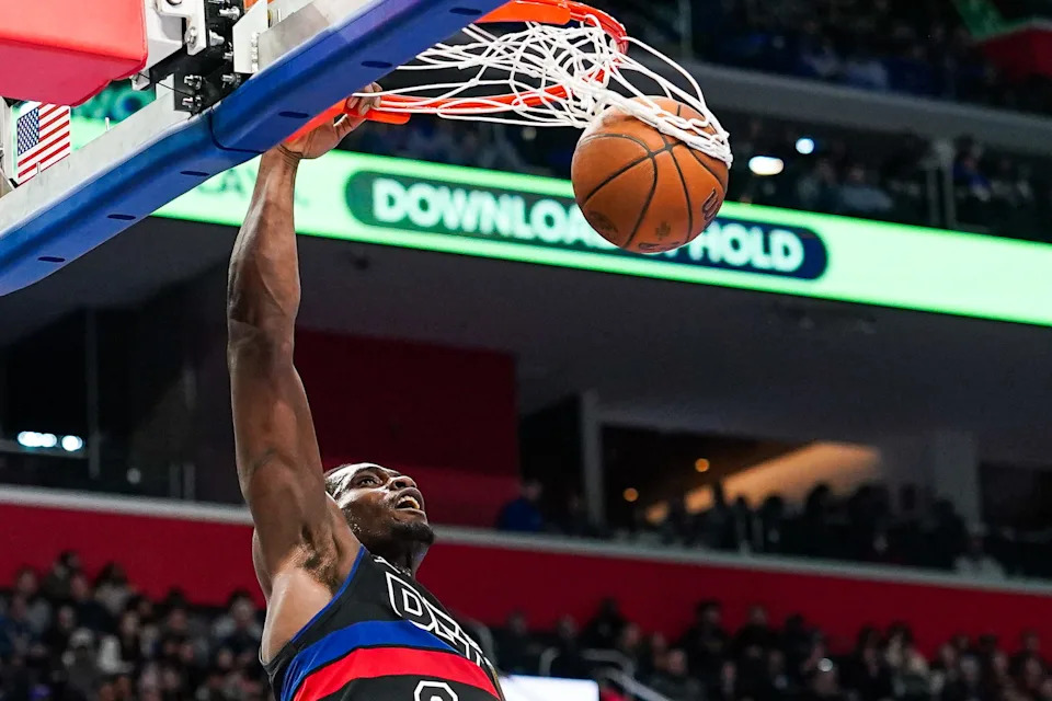 Detroit Pistons center Jalen Duren (0) dunks the ball against Orlando Magic at Little Caesars Arena in Detroit on Friday, Nov. 28, 2025.