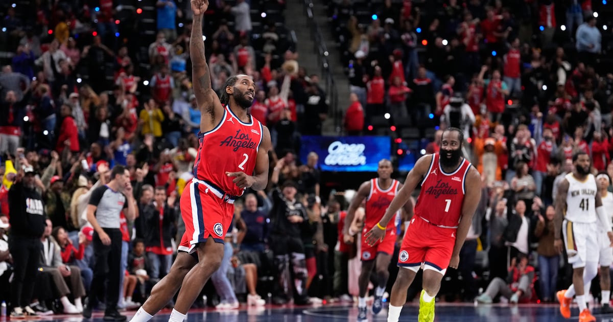 Leonard wills Clippers to 1st NBA Cup victory – Annenberg Media
