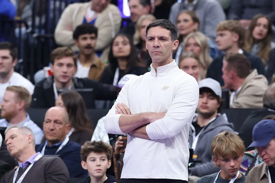 Nov 21, 2025; Salt Lake City, Utah, USA; Oklahoma City Thunder head coach Mark Daigneault watches play against the Utah Jazz during the first half at Delta Center. Mandatory Credit: Rob Gray-Imagn Images