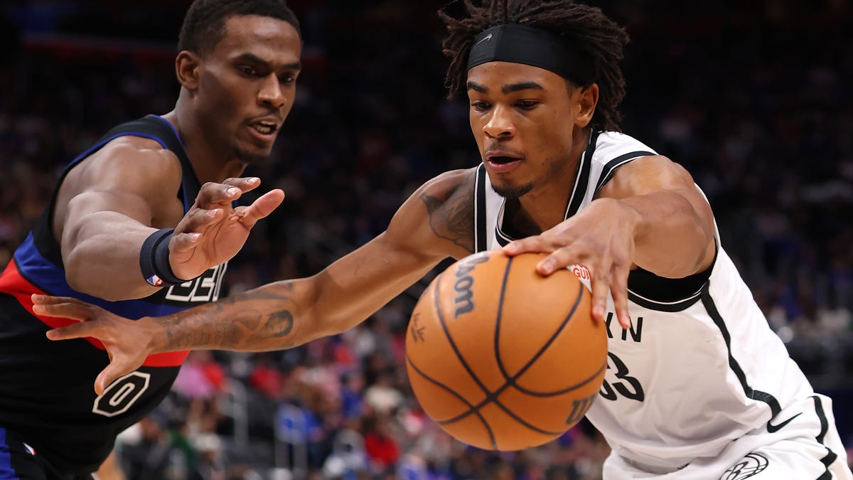 How to watch, injuries, lineups