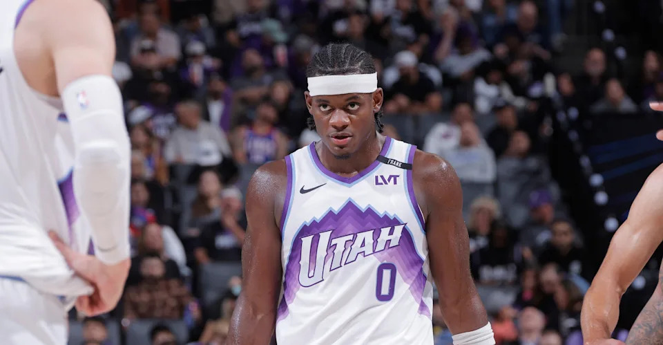 SACRAMENTO, CA – OCTOBER 24: Taylor Hendricks #0 of the Utah Jazz looks on during the game against the Sacramento Kings on October 24, 2025 at Golden 1 Center in Sacramento, California. NOTE TO USER: User expressly acknowledges and agrees that, by downloading and or using this photograph, User is consenting to the terms and conditions of the Getty Images Agreement. Mandatory Copyright Notice: Copyright 2025 NBAE (Photo by Rocky Widner/NBAE via Getty Images)