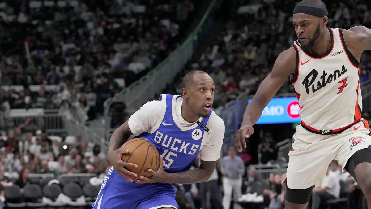 Phoenix Suns waive undrafted rookie, sign Jamaree Bouyea to two-way