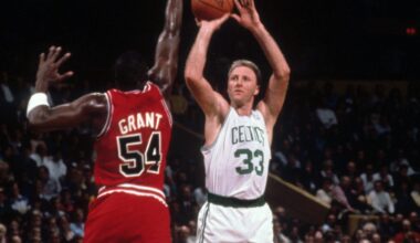 Larry Bird, Boston ghosts, Celtics grail stories y Expensive Basketball