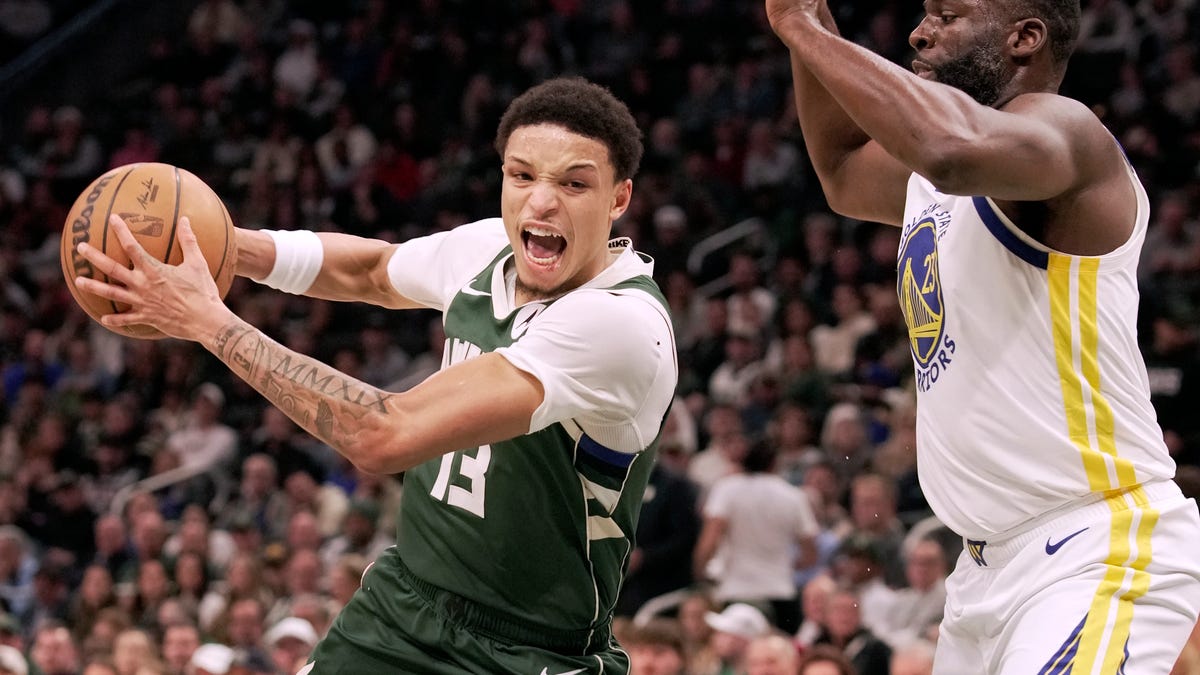 Where did Bucks' Ryan Rollins come from? His college, contract, stats