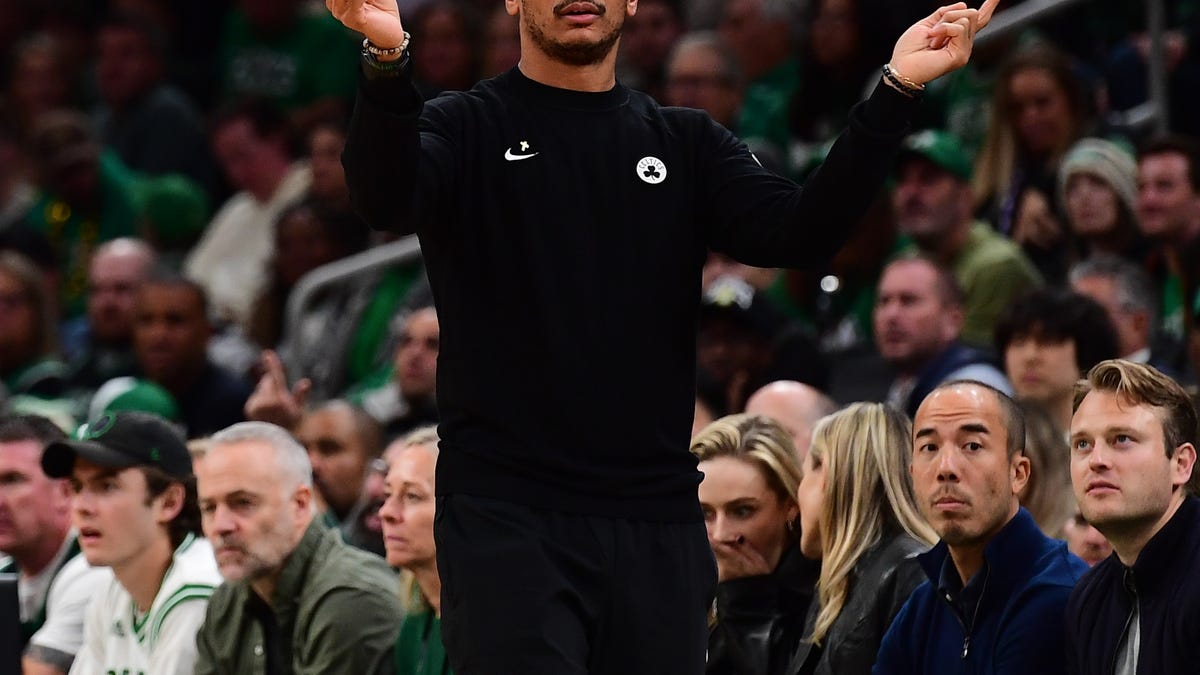 Celtics had worst 3-point shooting game ever; is Mazzulla to blame?