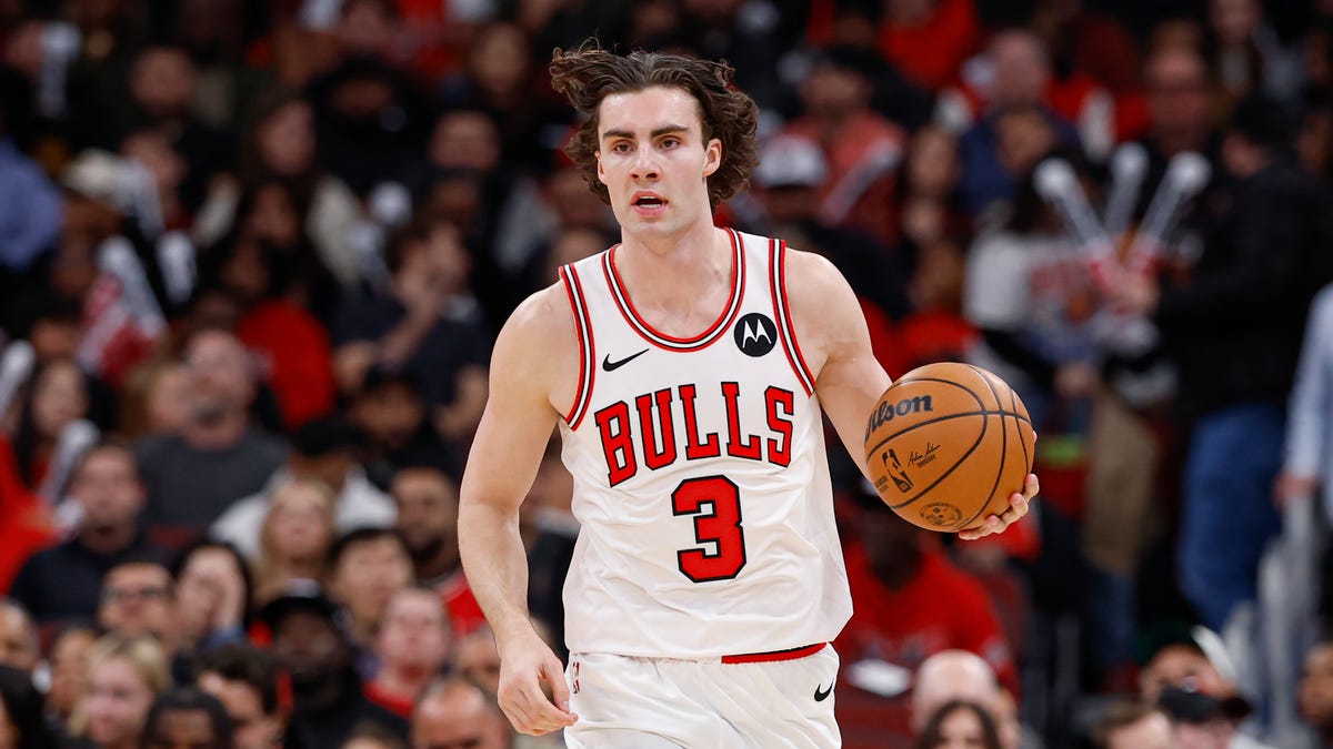 The Bulls are doing Michael Jordan-era things