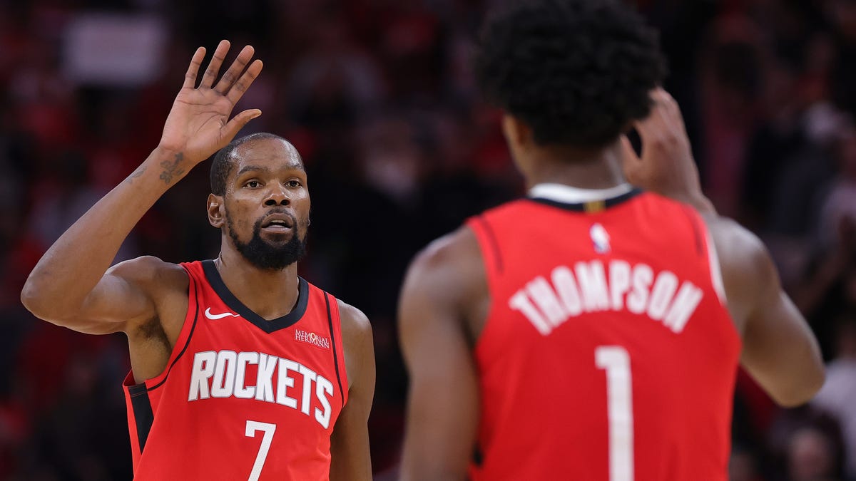 Streaking Rockets lead NBA in numerous key metrics