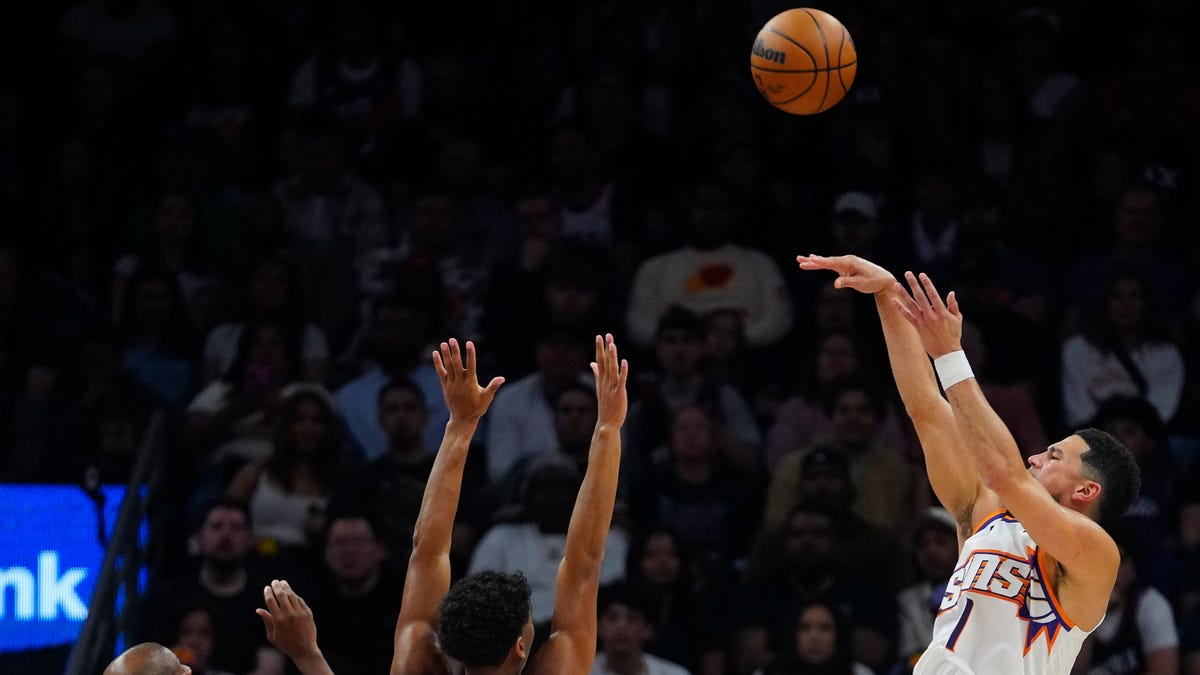 Suns star Devin Booker rocks Chevy Impala logo on Nike Book 1 PE kicks