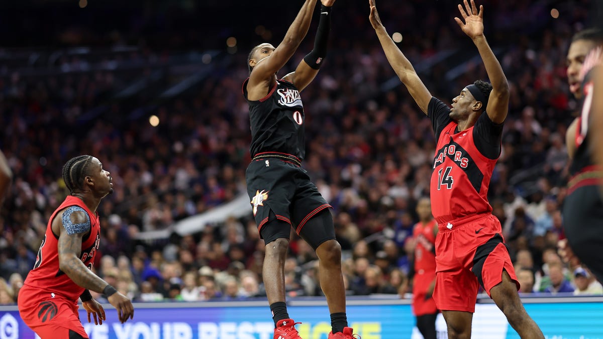 Tyrese Maxey, Sixers knock off Raptors to end skid