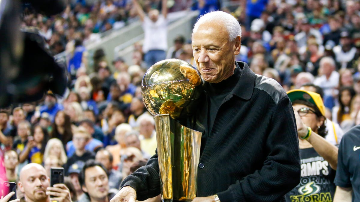 Lenny Wilkens dies. Former NBA All-Star, Supersonics coach was 88