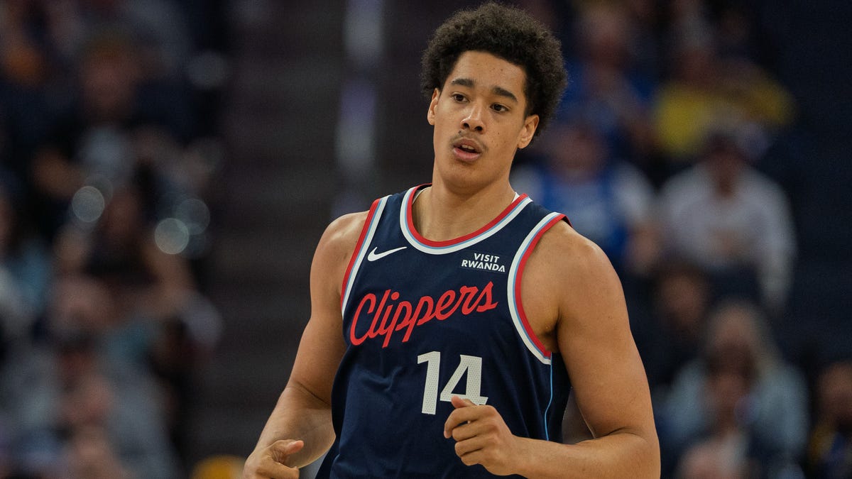 Yanic Konan Niederhäuser scores 20 points in G League