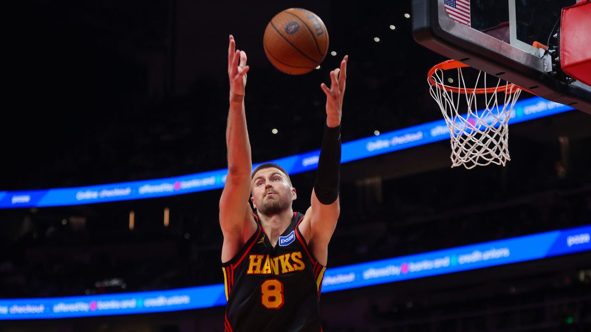 Hawks at Kings odds, picks and predictions