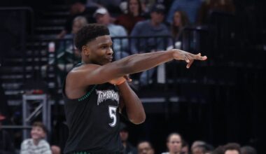 Injuries, TV, odds for Nov. 15