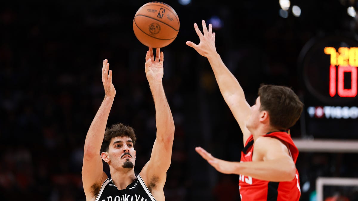 Nets rookie Ben Saraf injures ankle in G League game vs. Celtics