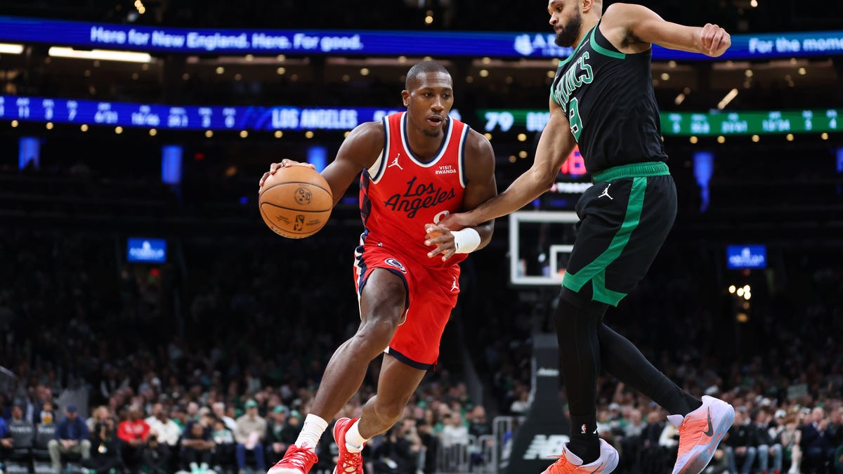 Derrick White on how Celtics stop late runs like they did vs. Clippers