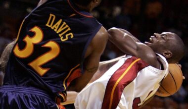 Warriors jersey history - No. 32