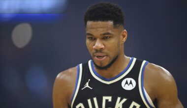 Is Bucks star playing today?