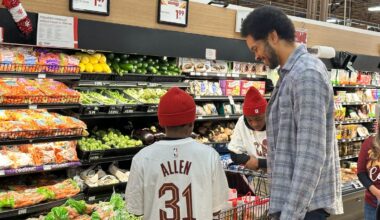 Cavs' Jarrett Allen hosts 9th annual Math + Meals charity event