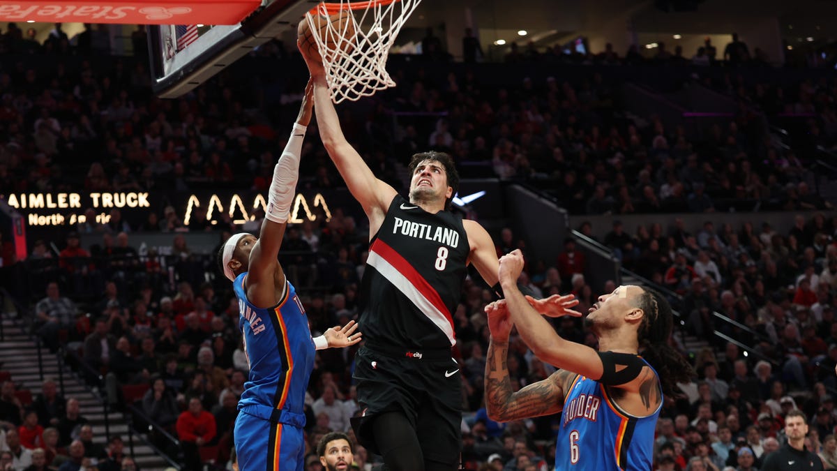 Trail Blazers at Thunder odds, picks and predictions