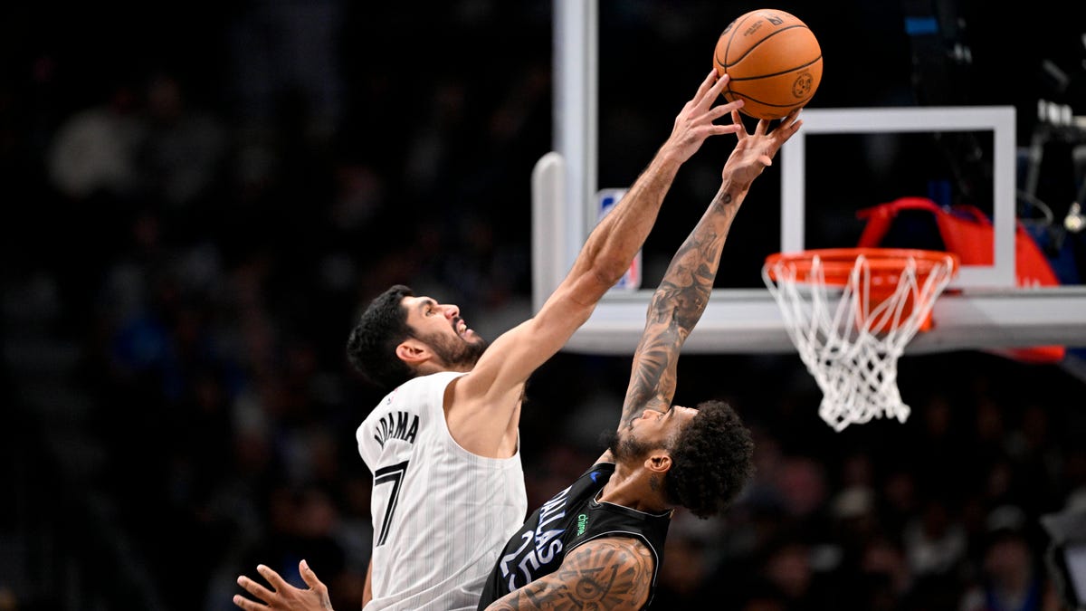 Full injury report, streaming, odds for Nov. 24