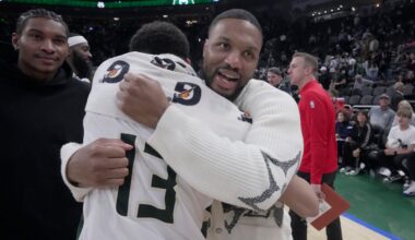 Damian Lillard gets warm welcome, video tribute at Bucks game