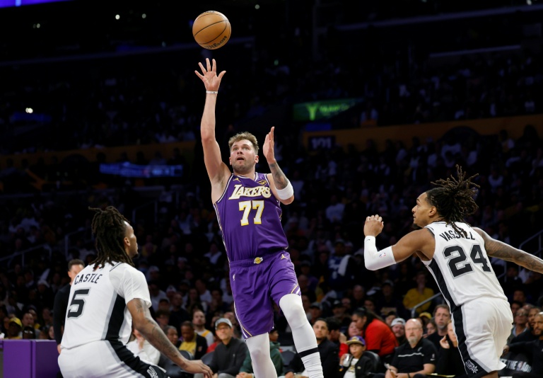 Doncic's Lakers Hold Off Wembanyama's Spurs, Blazers Silence Thunder