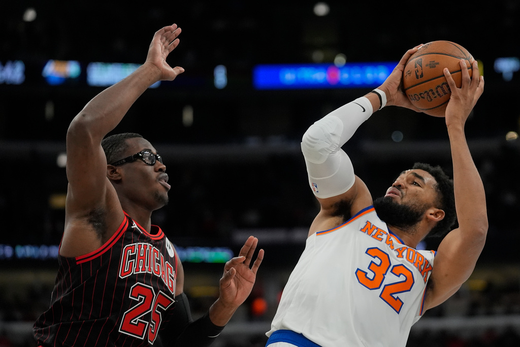 Knicks fall to Bulls, 135-125, go 0-3 on road trip