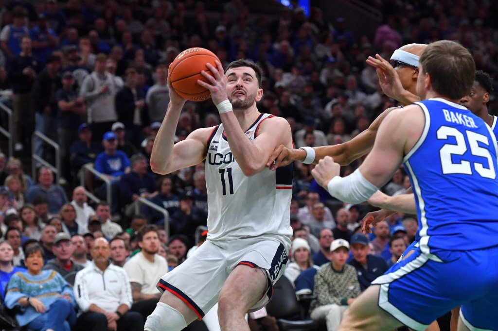 Alex Karaban named Big East Player of the Week as UConn men's basketball holds at No. 3 in AP Poll