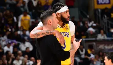 Mavericks' Anthony Davis sends three-word message to JJ Redick after revenge game vs. Lakers image