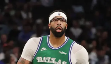 Is Anthony Davis playing today, November 1, for Mavericks vs Pistons in Mexico?