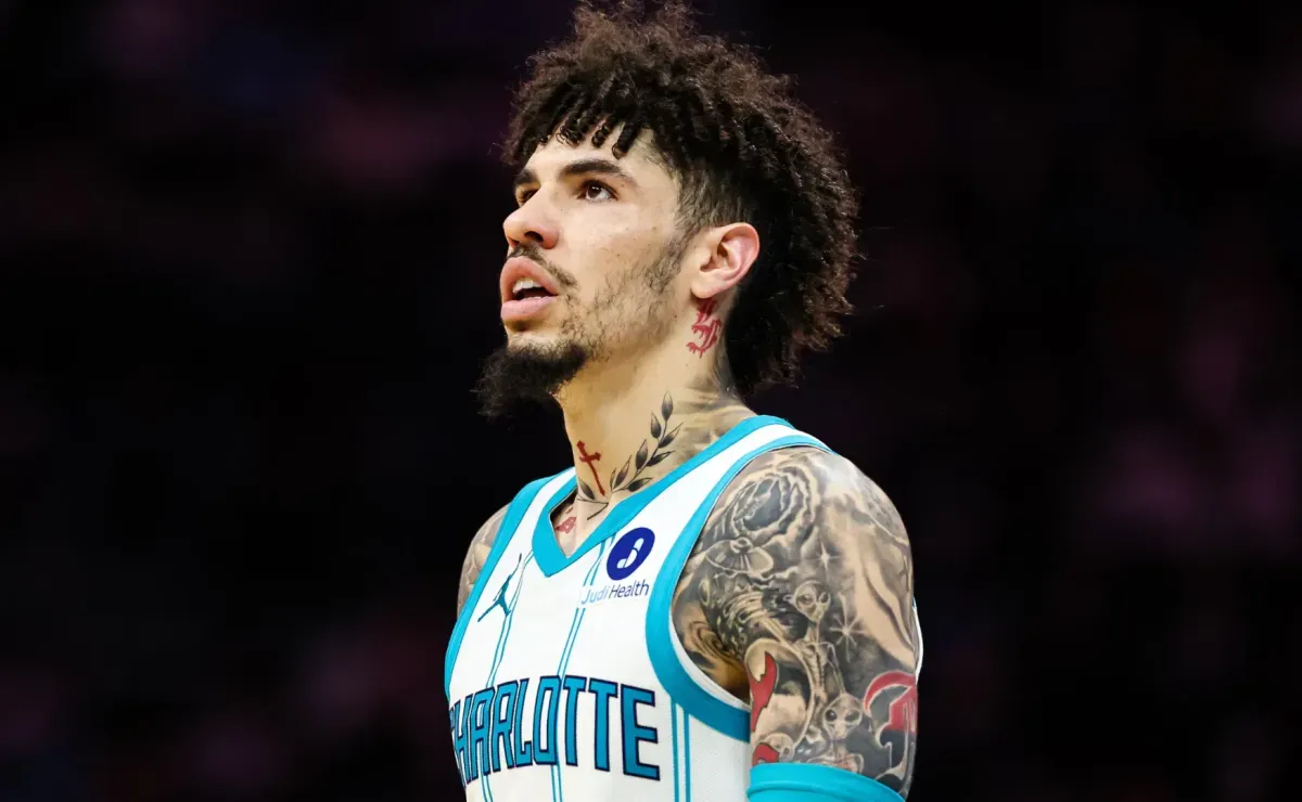 Is LaMelo Ball playing today, November 1st, for Hornets vs Timberwolves?