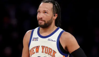Is Jalen Brunson playing tonight, Nov. 19, for Knicks vs Mavericks in Dallas?