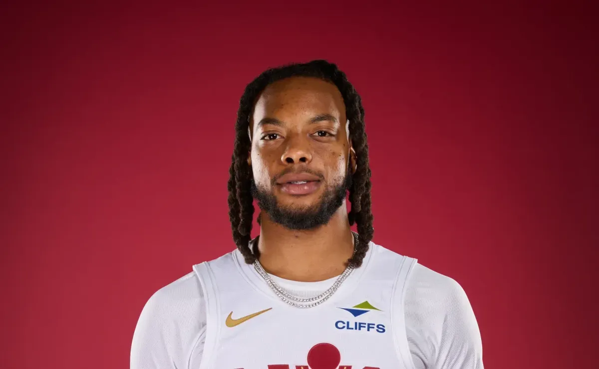 Is Darius Garland playing today, November 21, for Cavaliers vs Pacers?