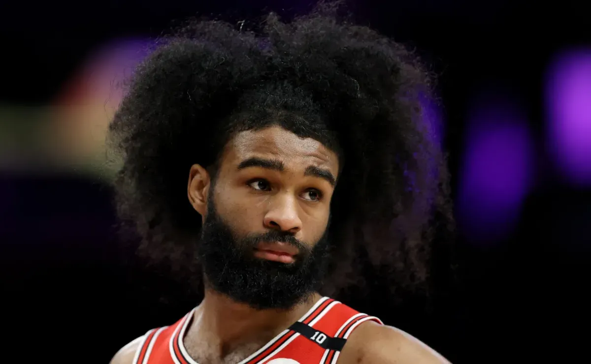 Is Coby White playing today, November 21, for Bulls vs Heat at the NBA Cup?