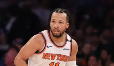 Is Jalen Brunson playing today, November 22, for the New York Knicks vs Orlando Magic?