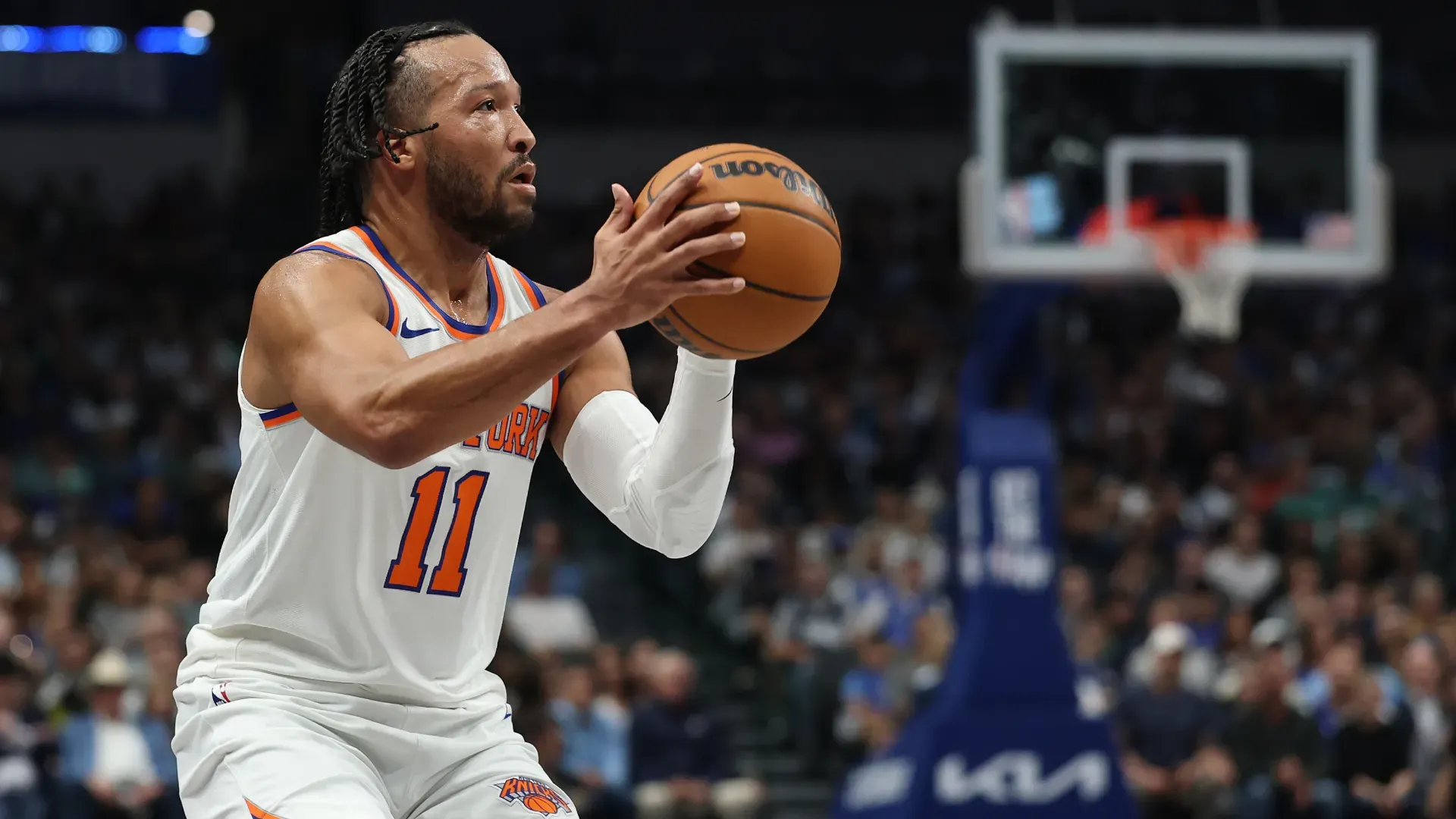 Jalen Brunson in action against the Dallas Mavericks. (Getty Images)