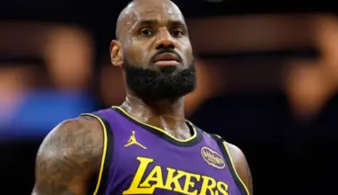 Lakers’ LeBron James sends a huge message to Chris Paul after his retirement