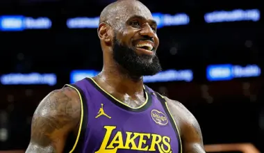 Lakers’ LeBron James praises JJ Redick’s coaching style because it leads him to succeed