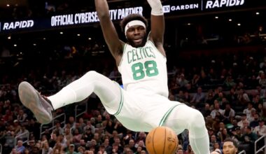 Celtics' Neemias Queta leaves game vs. Magic with ankle injury