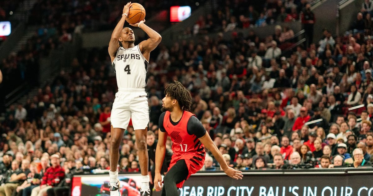 Fox scores 37 points to lead San Antonio Spurs past Portland Trail Blazers in NBA Cup game