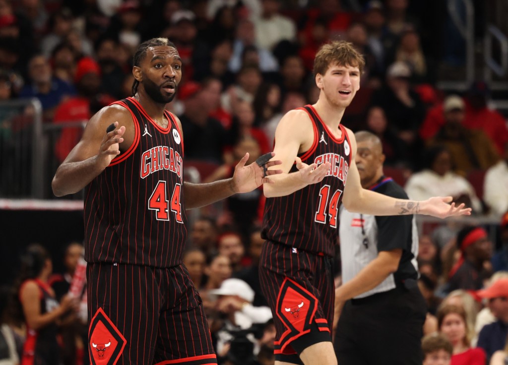 Chicago Bulls lose to Miami Heat 143-107